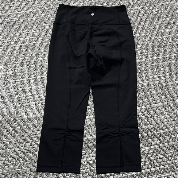 Lululemon | Gather & Crow Crop II Black - Picture 3 of 8